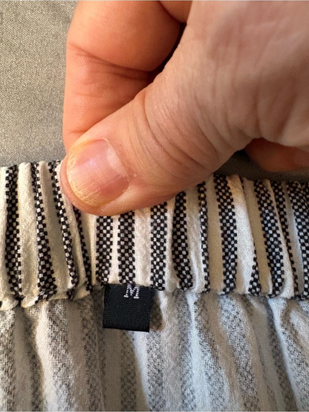 Striped Black and White Maxi Skirt with Side Pockets - Picture 4 of 5